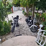 阳台住宿加早餐旅馆 住宿加早餐酒店 3*