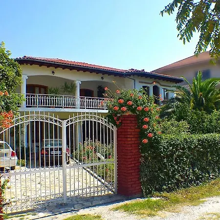 Frühstückspension Veranda 3*